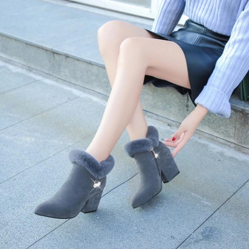Rebecca's Plush Winter Tassel Ankle Boots
