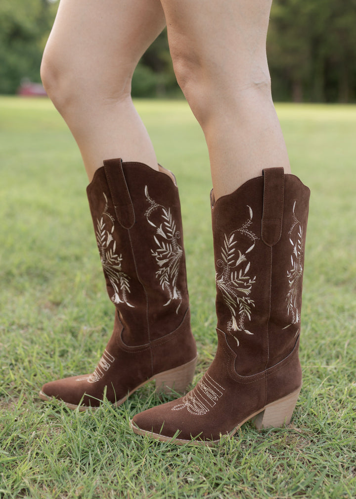 Rebecca's Flora Brown Embroidered Western Boots