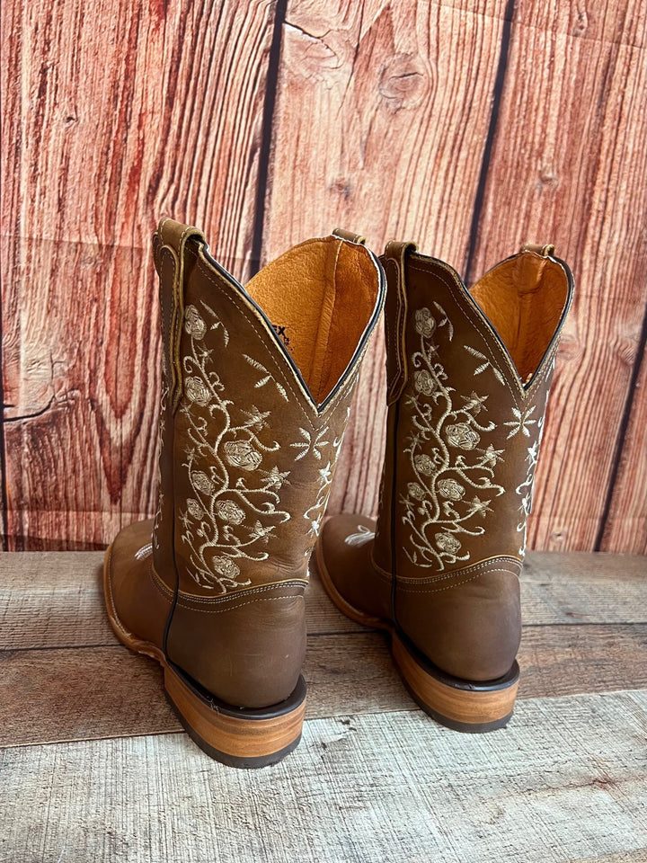 Rebecca's Western Cowgirl Wide Calf Boot